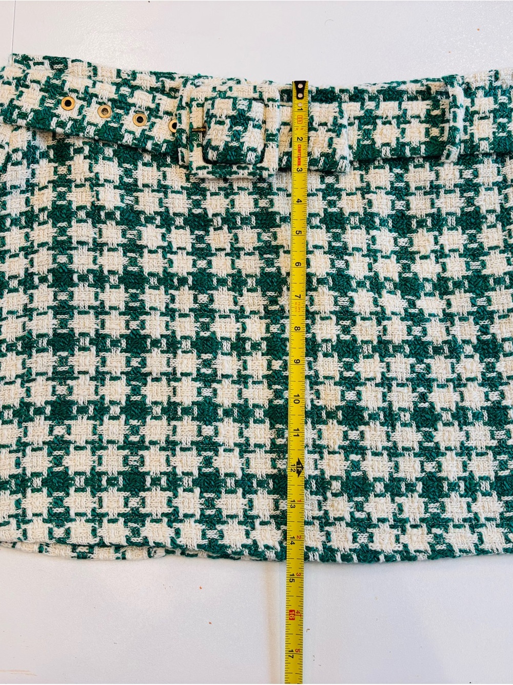 ZARA Green and Cream Houndstooth Tweed Mini Skirt with Eyelet Belt size XL - Picture 9 of 11